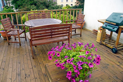 Fanad deck with bar-b-q